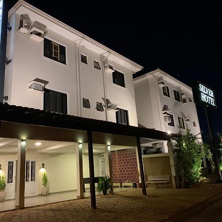 Hotel Silver 히우 다스 페드라스 외부 사진